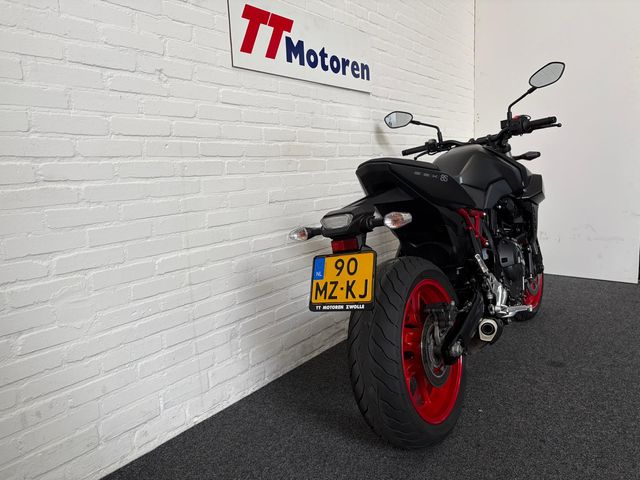 suzuki - gsx-8s