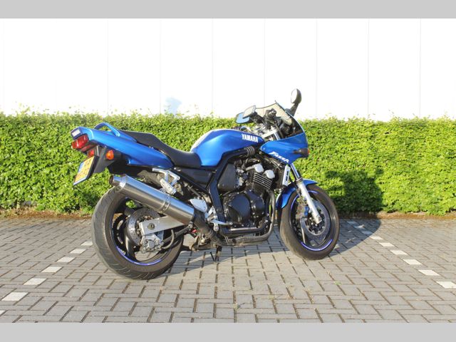 yamaha - fzs-600-fazer