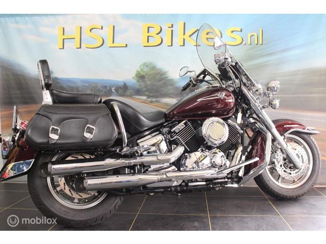 yamaha - xvs-1100-a-dragstar-classic