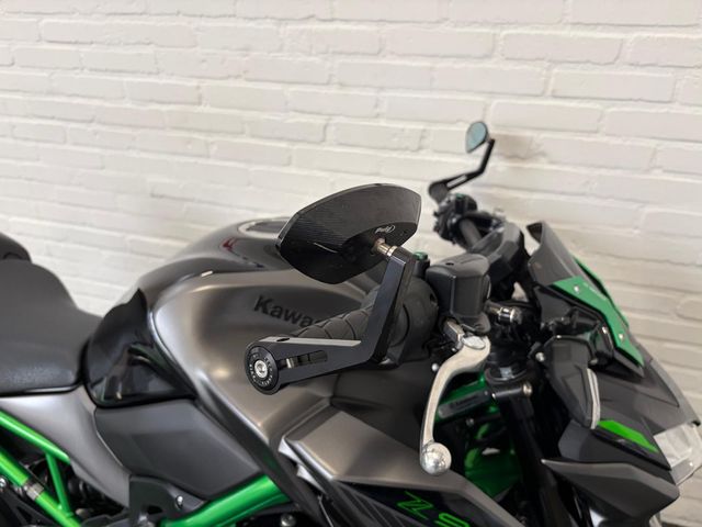 kawasaki - z900