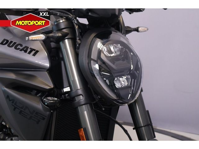 ducati - monster