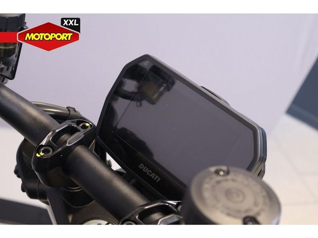 ducati - monster