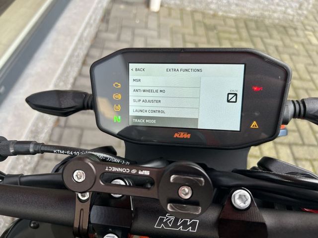 ktm - 890-duke-r