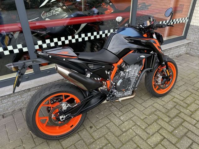 ktm - 890-duke-r