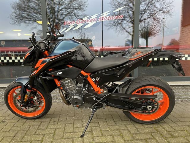 ktm - 890-duke-r
