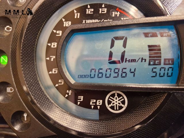 yamaha - fzs-600-fazer