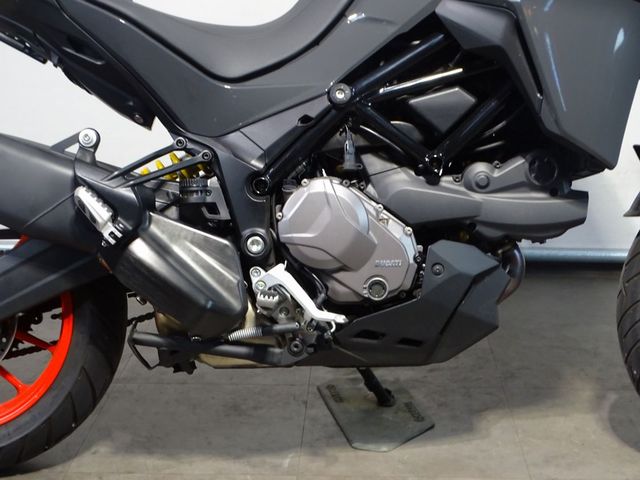 ducati - multistrada-v2-s