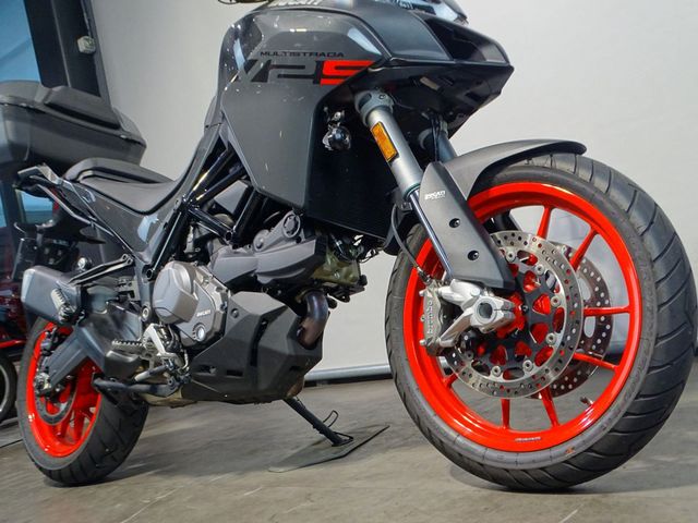 ducati - multistrada-v2-s