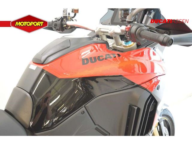 ducati - multistrada-v4-s-pikes-peak