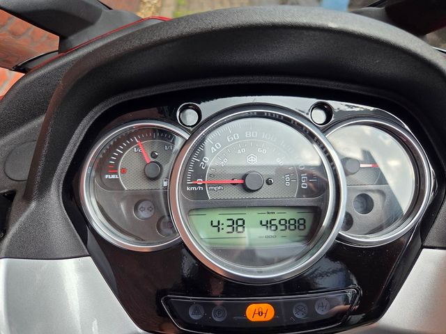 piaggio - mp3-300-yourban