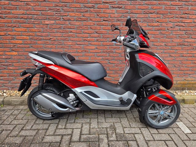 piaggio - mp3-300-yourban