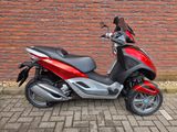 PIAGGIO MP3 300 YOURBAN