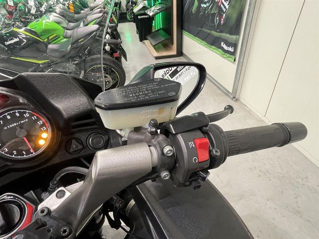 kawasaki - gtr-1400