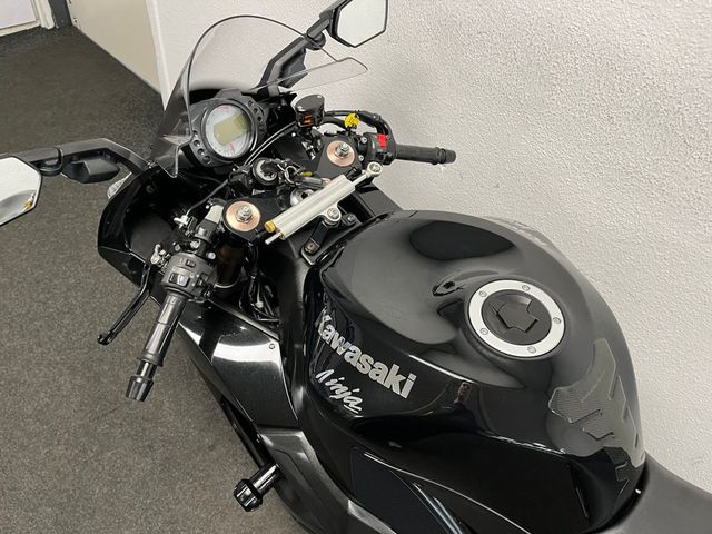 kawasaki - zx-10r-ninja