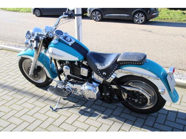 harley-davidson - heritage-softail-classic-flstc