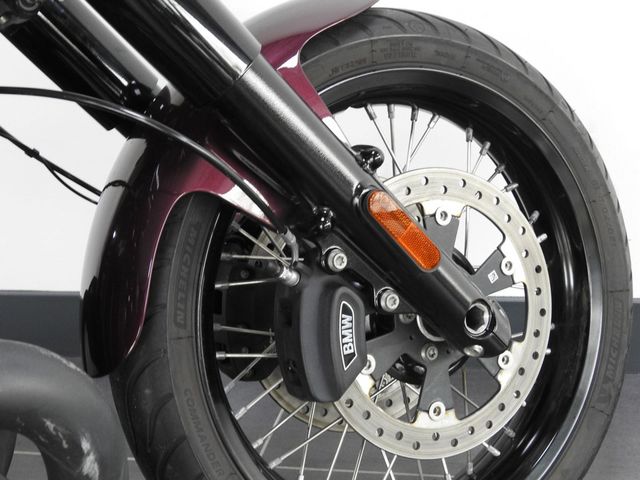 bmw - r-18