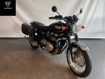 TRIUMPH BONNEVILLE T 100 – foto 2