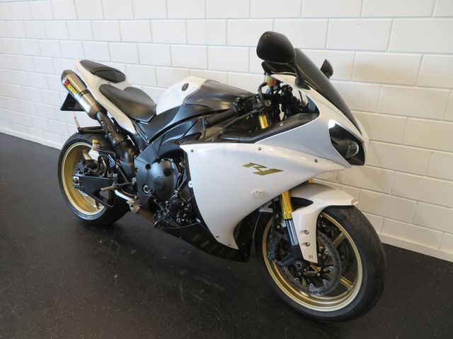 yamaha - yzf-r1