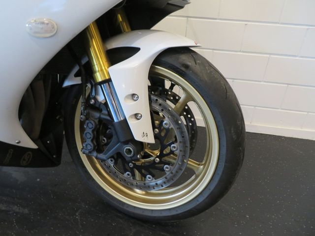 yamaha - yzf-r1