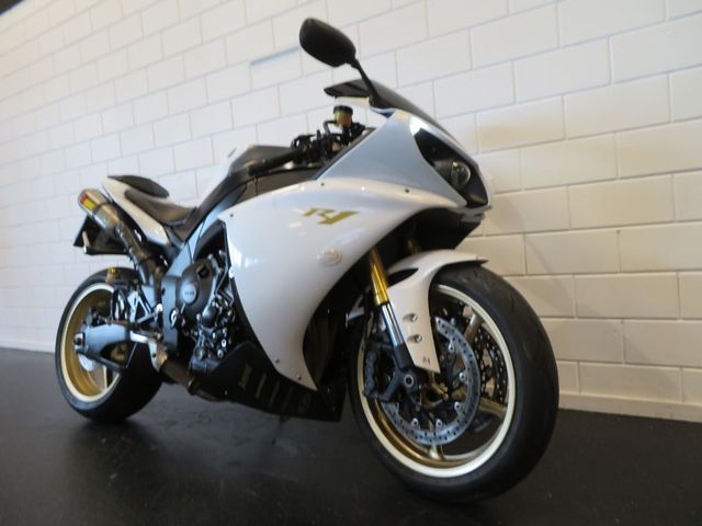yamaha - yzf-r1