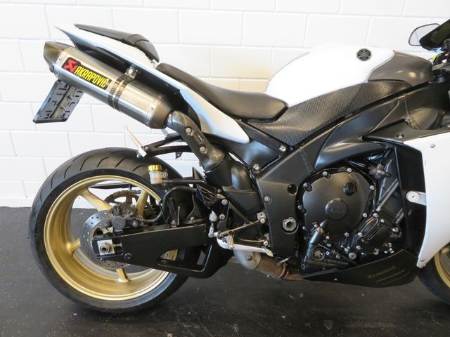 yamaha - yzf-r1