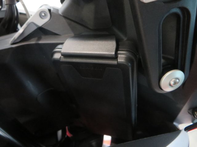 ktm - 1290-super-adventure-s