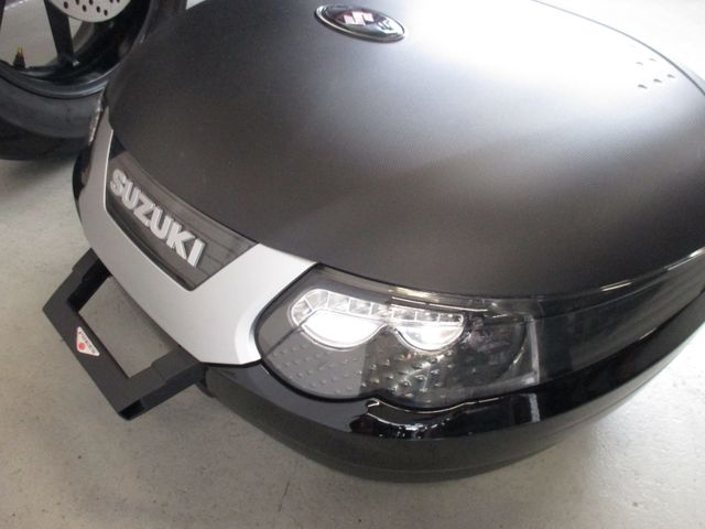 suzuki - v-strom-650-a