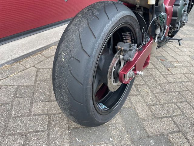 yamaha - yzf-r1