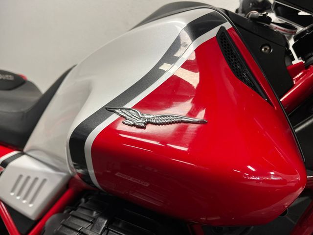 moto-guzzi - v-85-tt