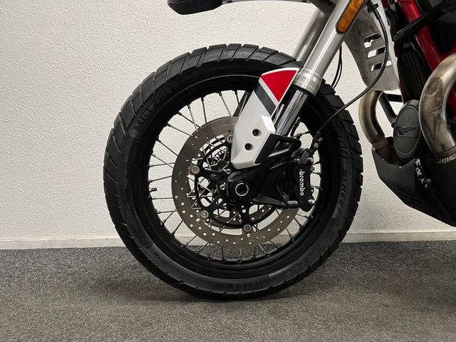 moto-guzzi - v-85-tt