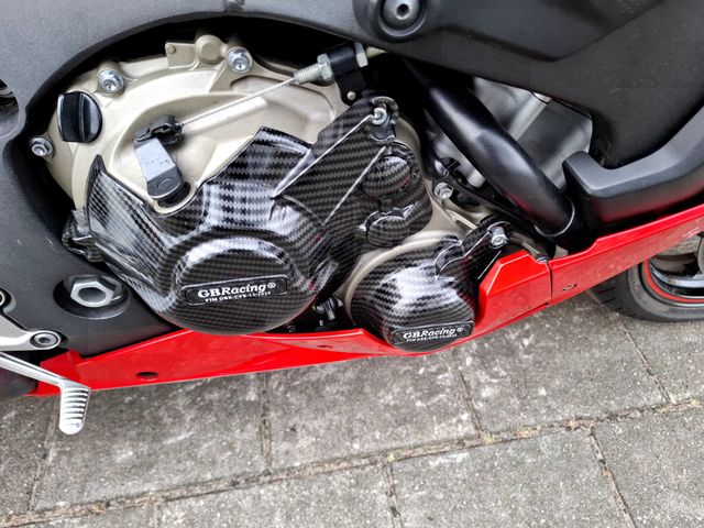 honda - cbr-1000-rr-fireblade-c-abs