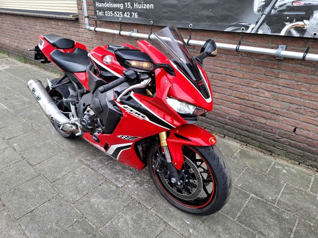 honda - cbr-1000-rr-fireblade-c-abs