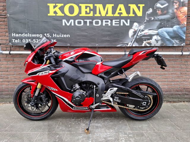 honda - cbr-1000-rr-fireblade-c-abs