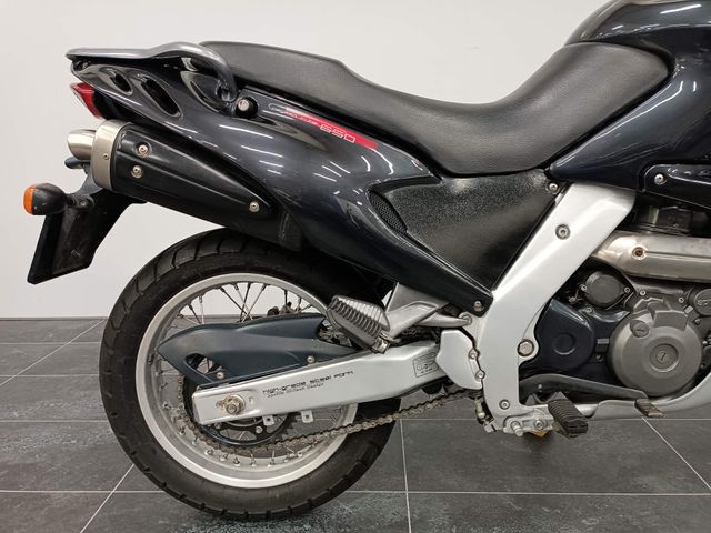 aprilia - pegaso-650