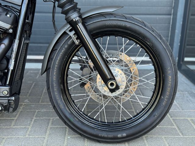 harley-davidson - street-bob-107