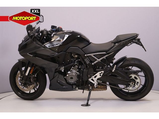 suzuki - gsx-8r
