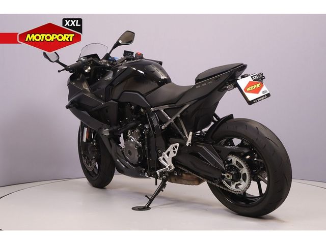 suzuki - gsx-8r