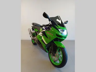 KAWASAKI ZX 6R NINJA – foto 4