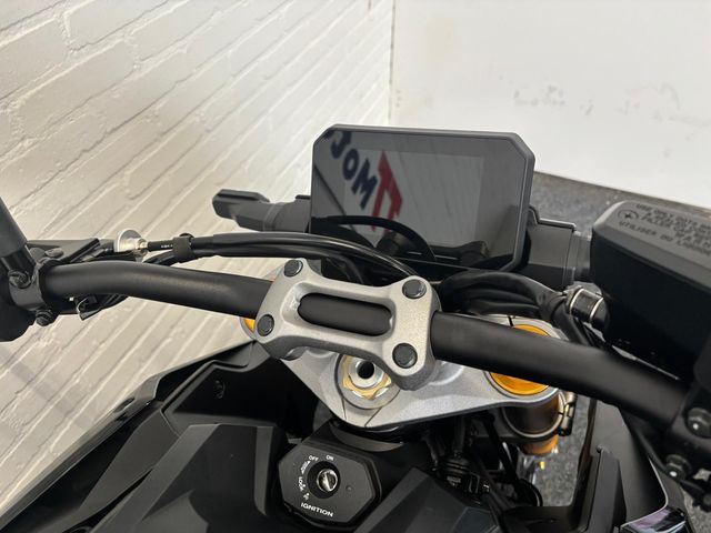 suzuki - gsx-s-1000-abs