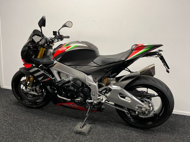 aprilia - tuono--v4-1100-factory