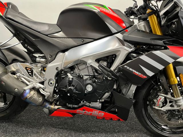 aprilia - tuono--v4-1100-factory