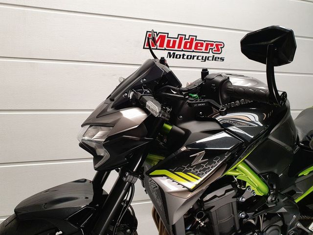 kawasaki - z900