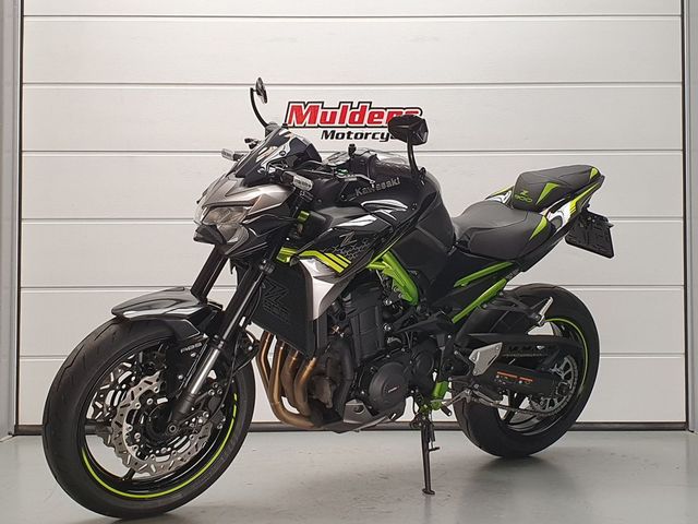 kawasaki - z900