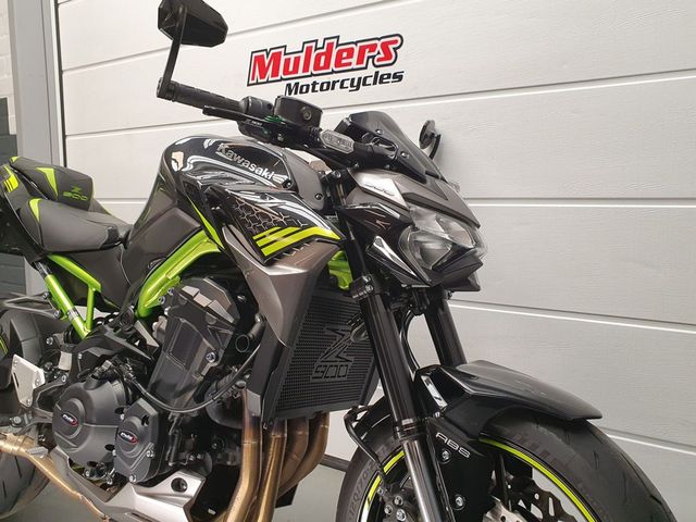 kawasaki - z900