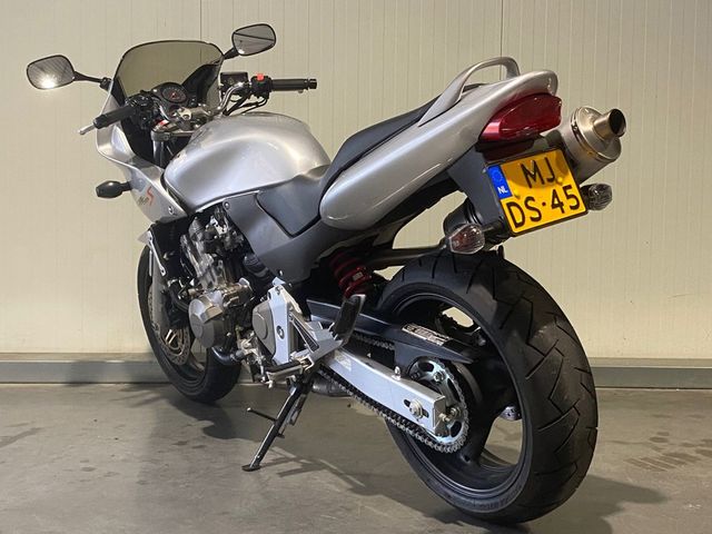 honda - cb-600-s-tophalf