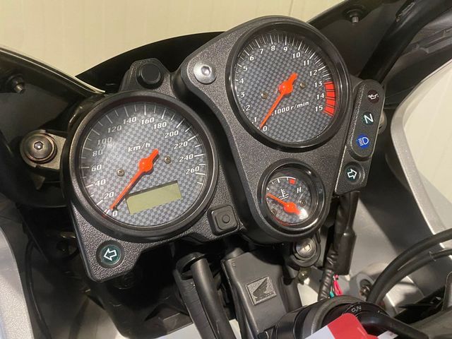 honda - cb-600-s-tophalf