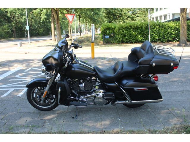 harley-davidson - electra-glide-classic-flhtc