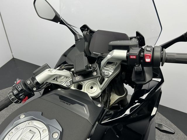 bmw - r-1300-rs