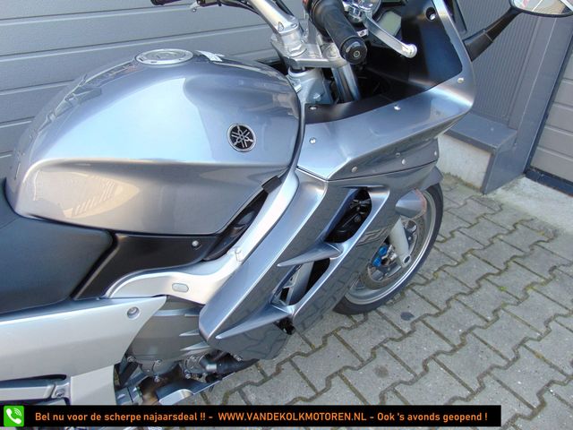yamaha - fjr-1300
