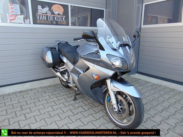 yamaha - fjr-1300